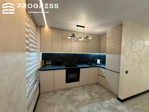 квартира за адресою Романа Левицького вул., 4