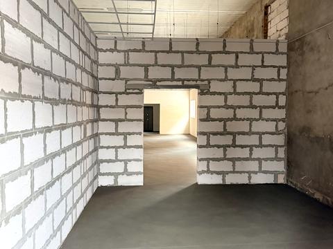 комерційна за адресою Романа Шухевича вул. (Курчатова), 20