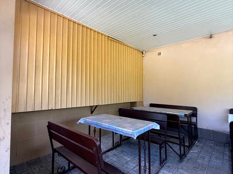 комерційна за адресою Володимира Івасюка вул., 44