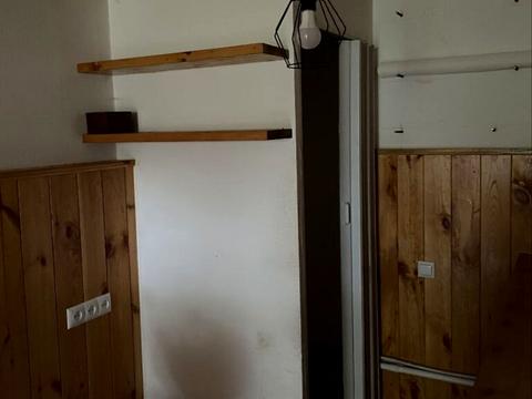 комерційна за адресою Інститутська вул., 6а