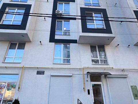 квартира за адресою Кошова вул., 104/21