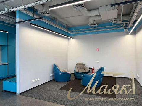 комерційна за адресою Сім'ї Прахових вул. (Гайдара), 58/10