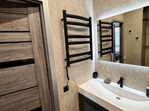 квартира за адресою Євгена Коновальця вул., 37-А