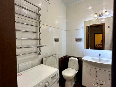 квартира за адресою Василя Симоненка вул., 45