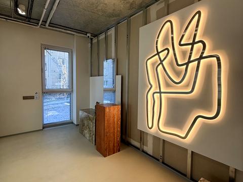 комерційна за адресою Олени Степанівни вул. (Ленінградська), 8