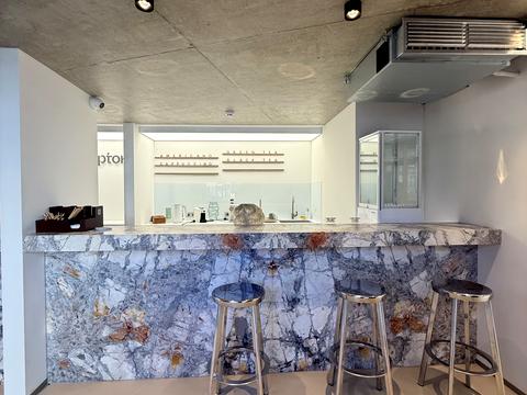 комерційна за адресою Олени Степанівни вул. (Ленінградська), 8