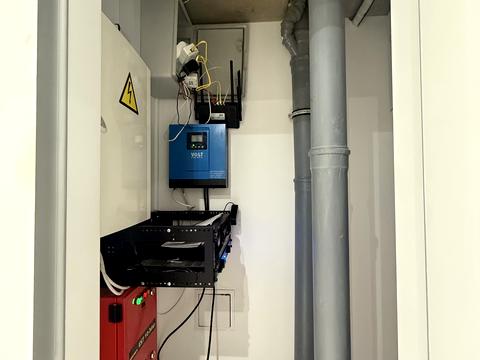 комерційна за адресою Олени Степанівни вул. (Ленінградська), 8