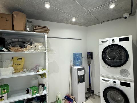 комерційна за адресою Олени Степанівни вул. (Ленінградська), 8