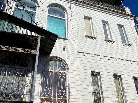 дом по адресу черноморцев, 120