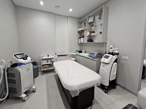 комерційна за адресою Січових стрільців вул., 6а