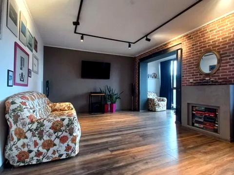 квартира по адресу Анны Ахматовой ул., 43