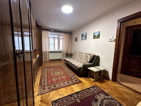 квартира за адресою Торговиця вул., 14