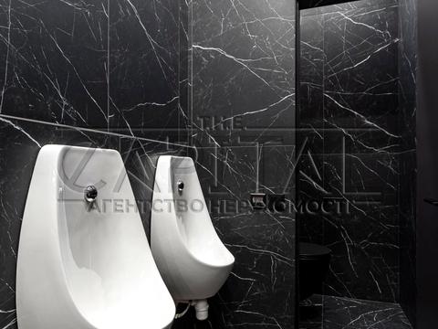 комерційна за адресою Андрія Верхогляда вул. (Михайла Драгомирова), 17