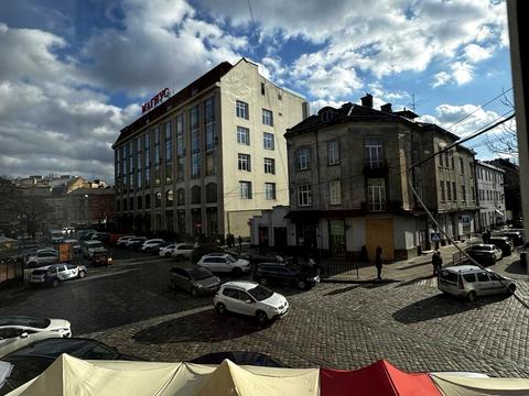 квартира за адресою Пантелеймона Куліша вул., 1