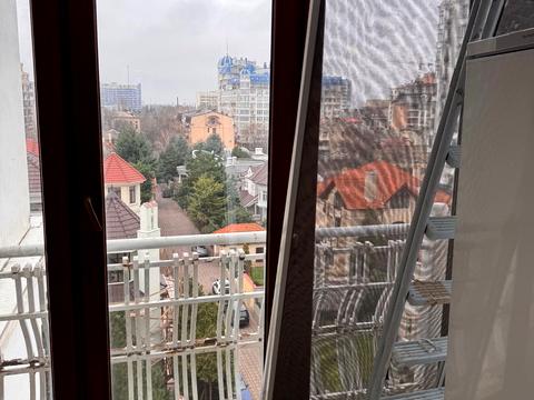 квартира за адресою Одеса, Андрія Гулого-Гуленка вул. (Віце-адмірала Азарова), 13