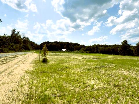 ділянка за адресою 