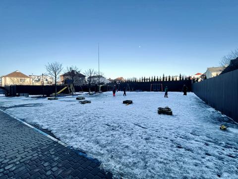 квартира за адресою Дружби вул., 1