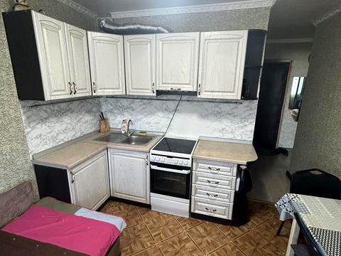 квартира за адресою Романа Шухевича просп. (Генерала Ватутіна), 2-Б