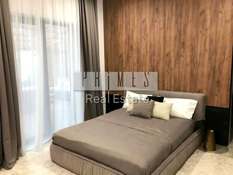 дом по адресу центральна, 1