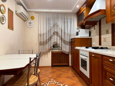 квартира за адресою Марії Лисиченко вул. (Героїв Громадянської Війни), 15