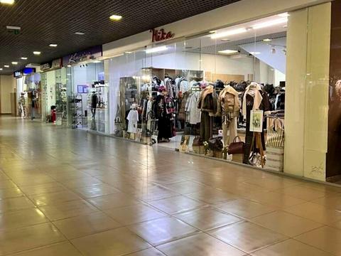 комерційна за адресою Кам'янецька вул., 17