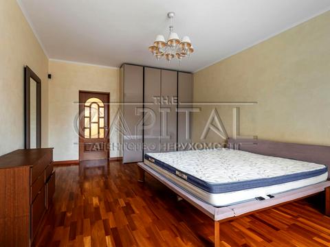 будинок за адресою смт. Козин, Київська вул., 55