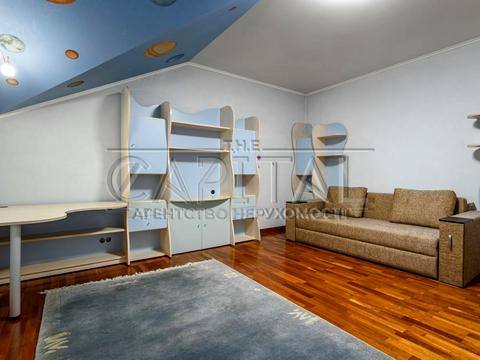 будинок за адресою смт. Козин, Київська вул., 55