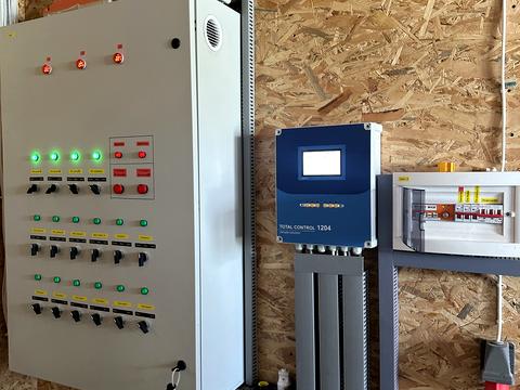 комерційна за адресою Шкільна, 50