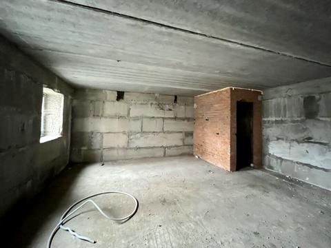 комерційна за адресою Кам'янецька вул., (Будинок)