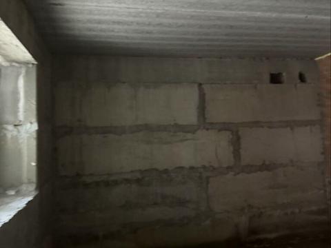 комерційна за адресою Кам'янецька вул., (Будинок)