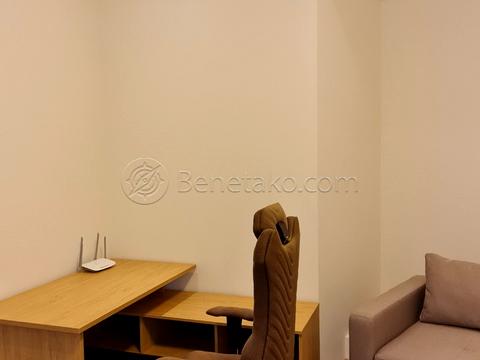 квартира за адресою Літературна вул., 1а