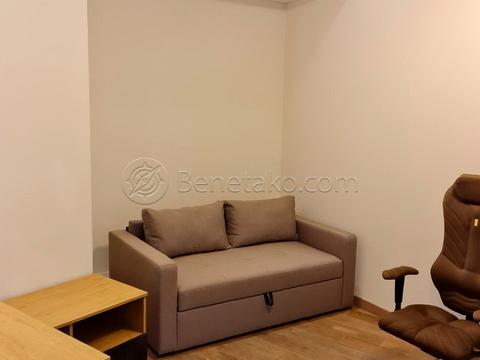 квартира за адресою Літературна вул., 1а