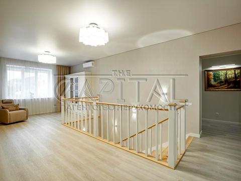 будинок за адресою Сонячна вул.