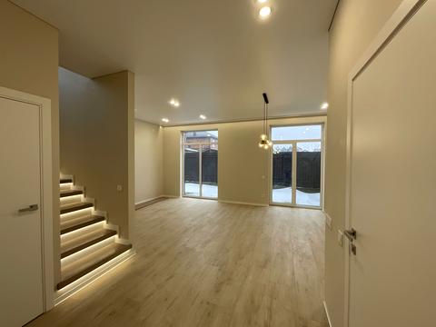 будинок за адресою Райдужна вул.