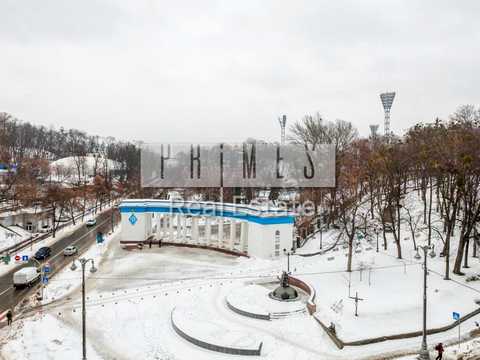 комерційна за адресою Музейний пров., 2