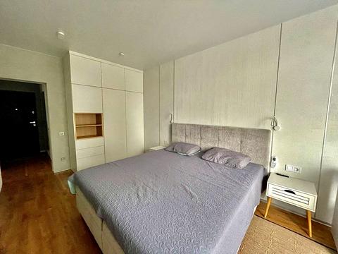 квартира за адресою Голосіївський просп. (40-річчя Жовтня), 76