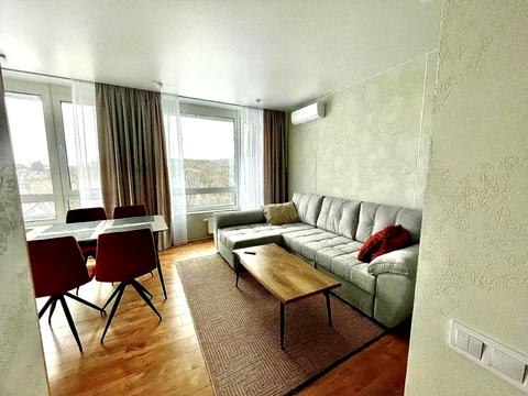 квартира за адресою Голосіївський просп. (40-річчя Жовтня), 76