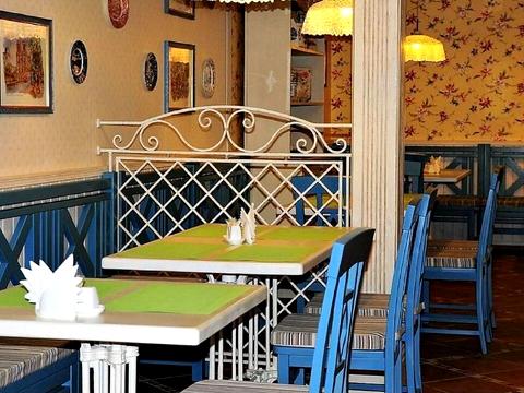 комерційна за адресою Миру просп., 102