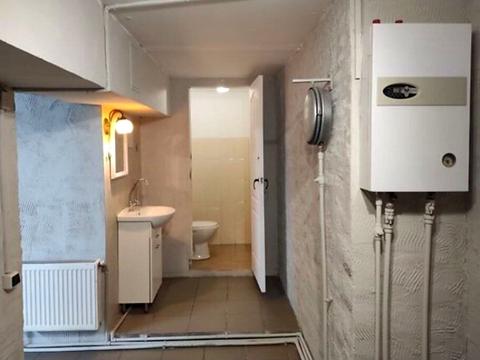 комерційна за адресою Молодіжна вул., 2/3Б