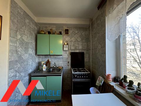 квартира за адресою Олександра Довженка вул., 12