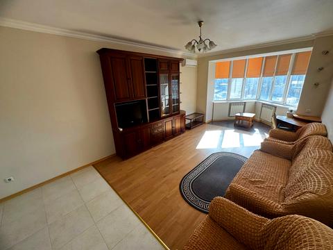 квартира по адресу Хмельницкая ул., 10