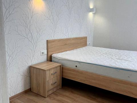 квартира за адресою Академіка Глушкова просп., 9-Д