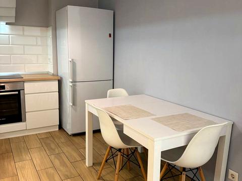 квартира за адресою Академіка Глушкова просп., 9-Д