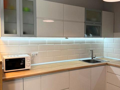 квартира за адресою Академіка Глушкова просп., 9-Д