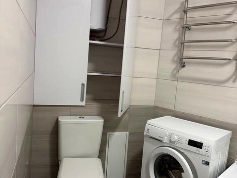 квартира за адресою Академіка Глушкова просп., 9-Д