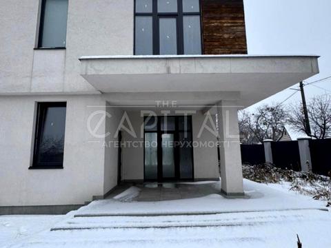 будинок за адресою вул. Весняна