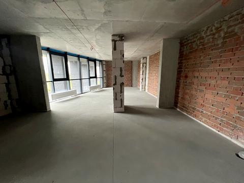 комерційна за адресою Любомира Гузара просп. (Космонавта Комарова), 11