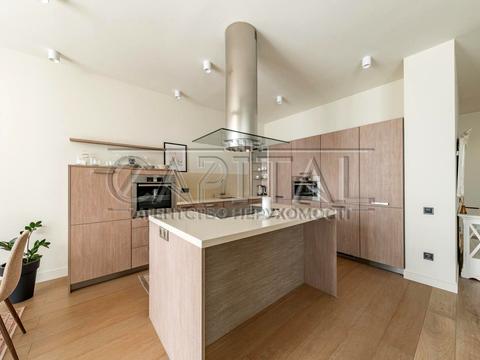 квартира за адресою Андрія Верхогляда вул. (Михайла Драгомирова), 16