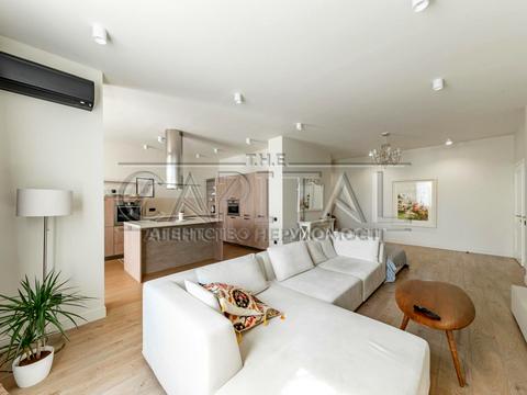 квартира за адресою Андрія Верхогляда вул. (Михайла Драгомирова), 16