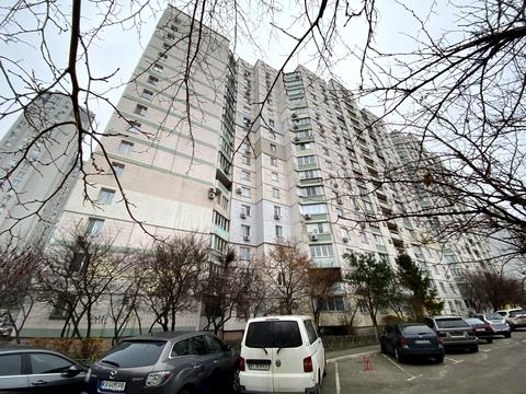 квартира за адресою Драгоманова вул., 12-А